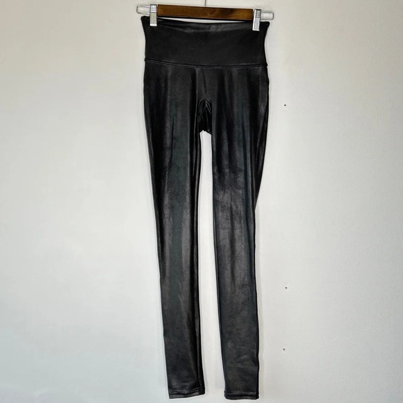 Spanx Faux Leather Leggings Size S - Picture 2 of 10